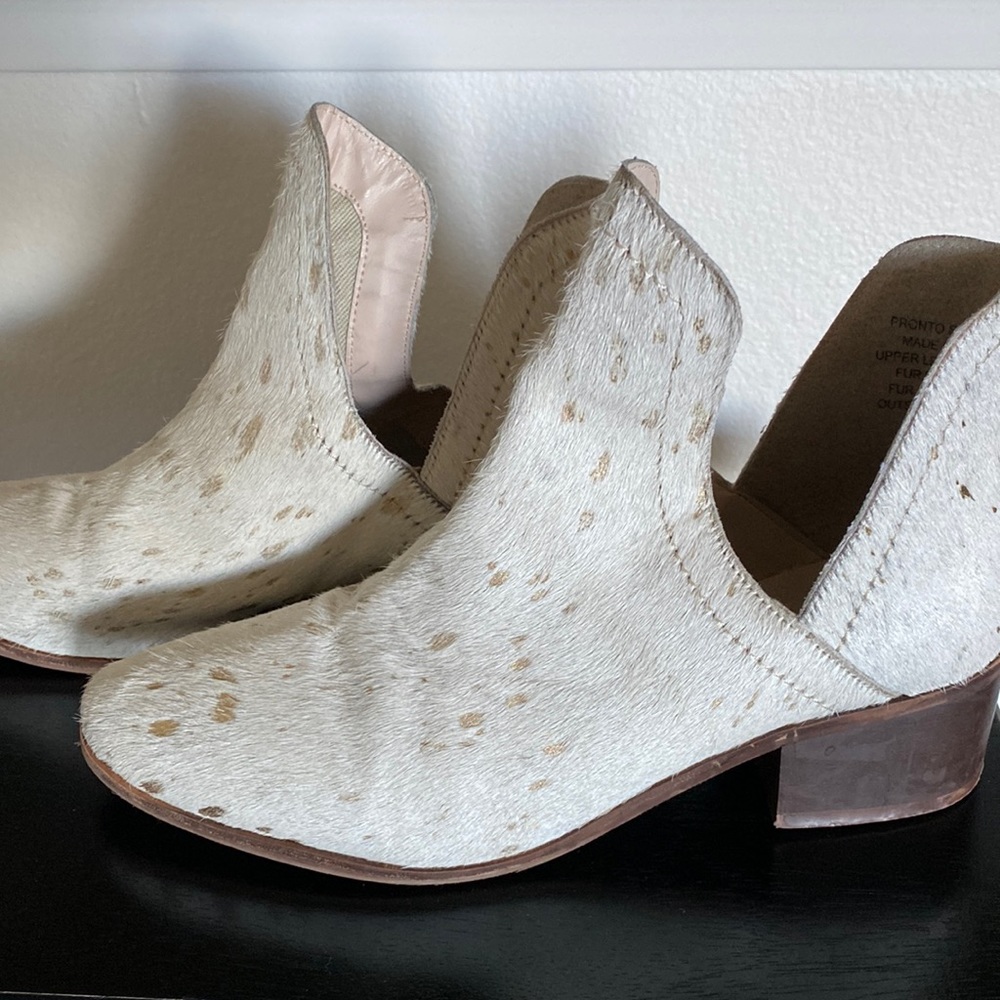 White cow fur booties